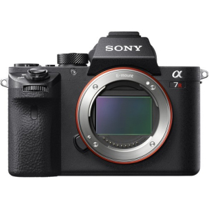 Sony A7R Mark II - Likenew (Body Only)