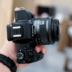 Canon EOS M50 + Lens kit 15-45mm - Likenew 98%