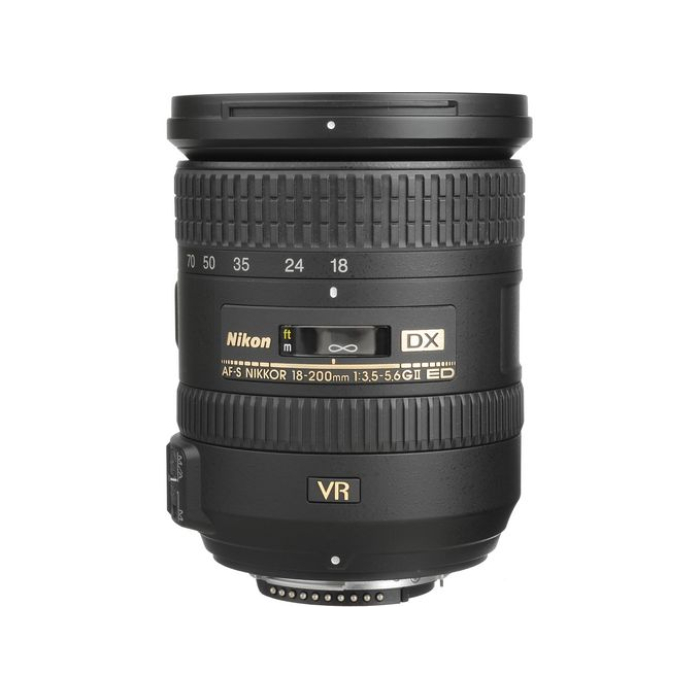 Nikon AF-S 18-200mm f/3.5-5.6 G ED VR II - Likenew 95%