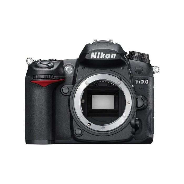 Nikon D7000 - Likenew 96%