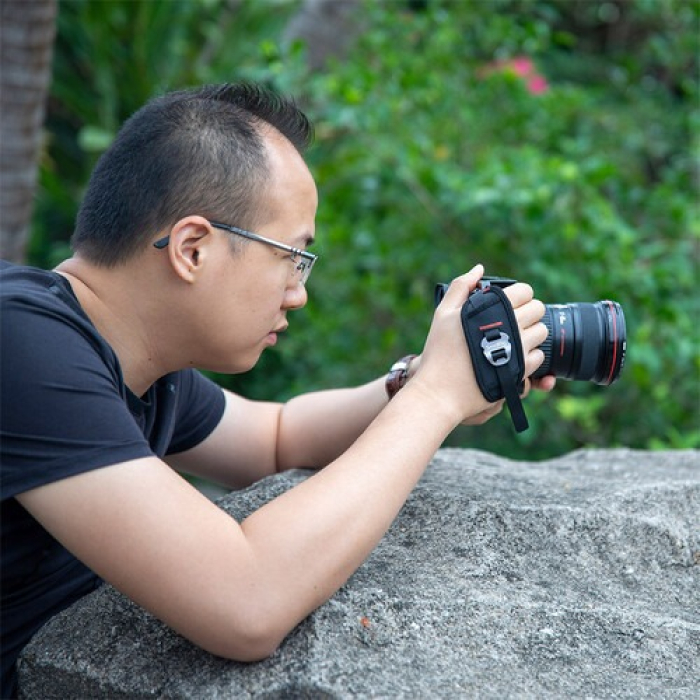 SmallRig Hand Strap – Dây đeo gắn khung máy ảnh 2456 - Chính hãng