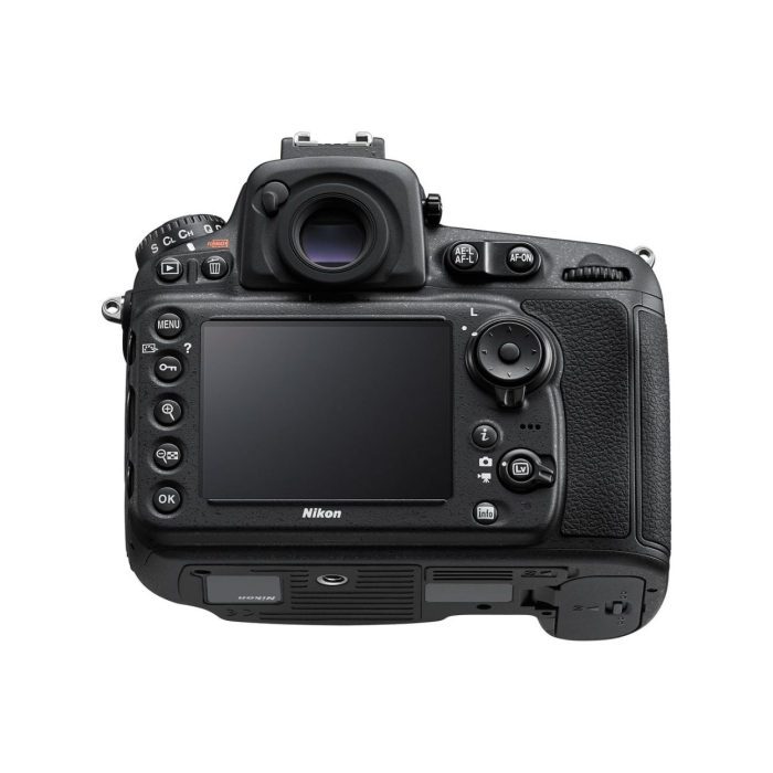 Nikon D810 - Likenew