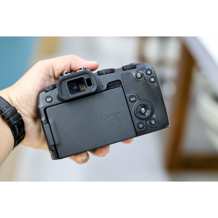 Canon EOS RP - (Body) Likenew