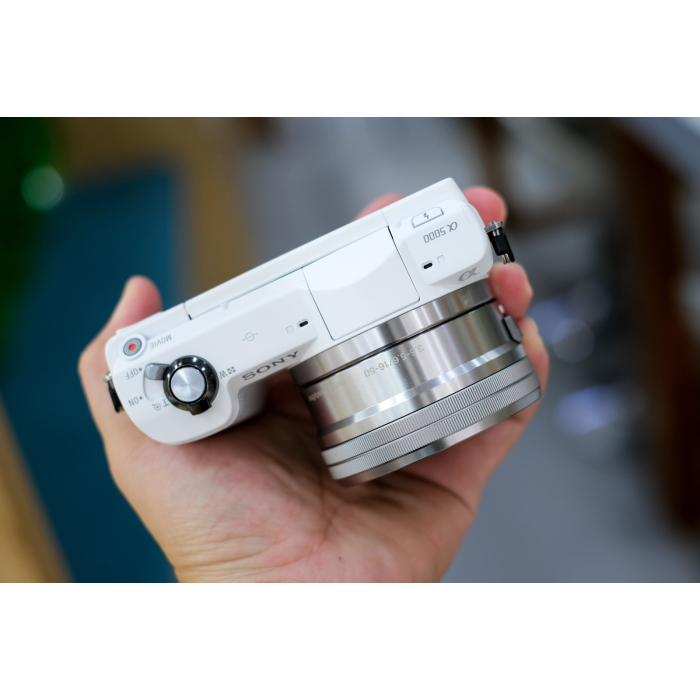 Sony A5000  + kit 16-50mm - Hàng cũ