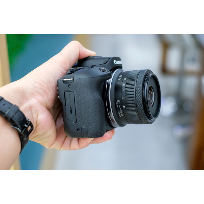 Canon EOS R100 + Kit 18-45mm - Likenew